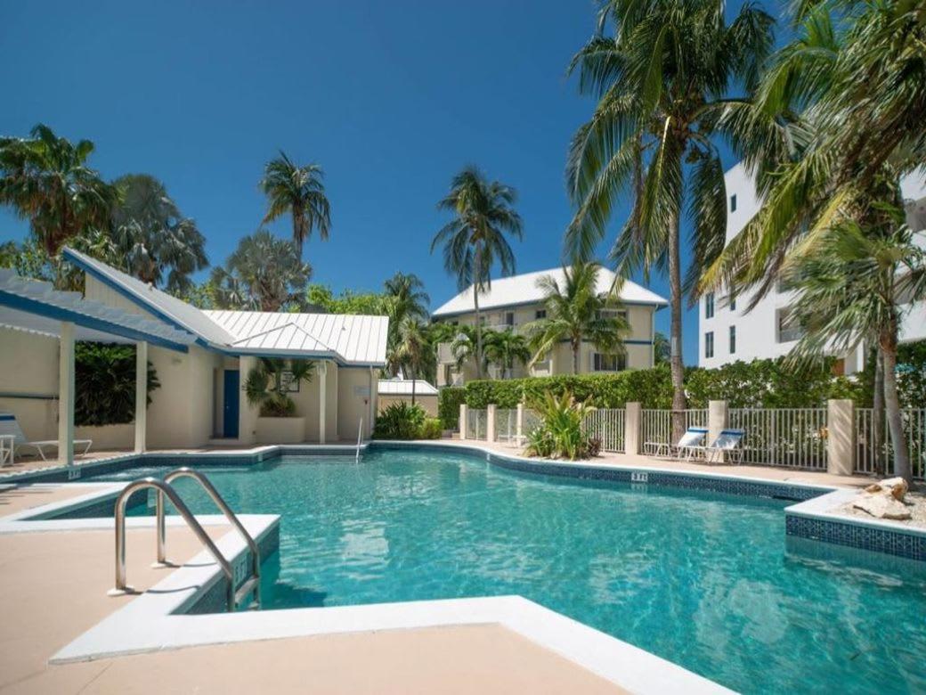 Beach Living At The Retreat Driftwood Village Exterior foto